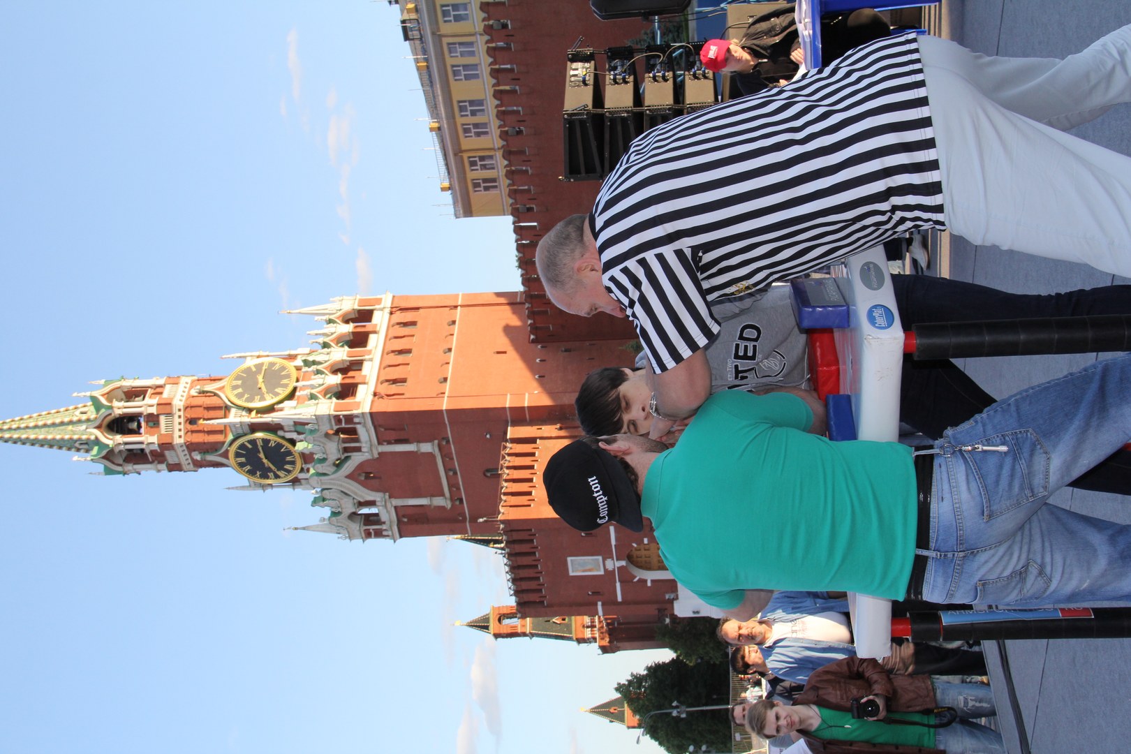 Armrestling Na Krasnoj Ploshchadi