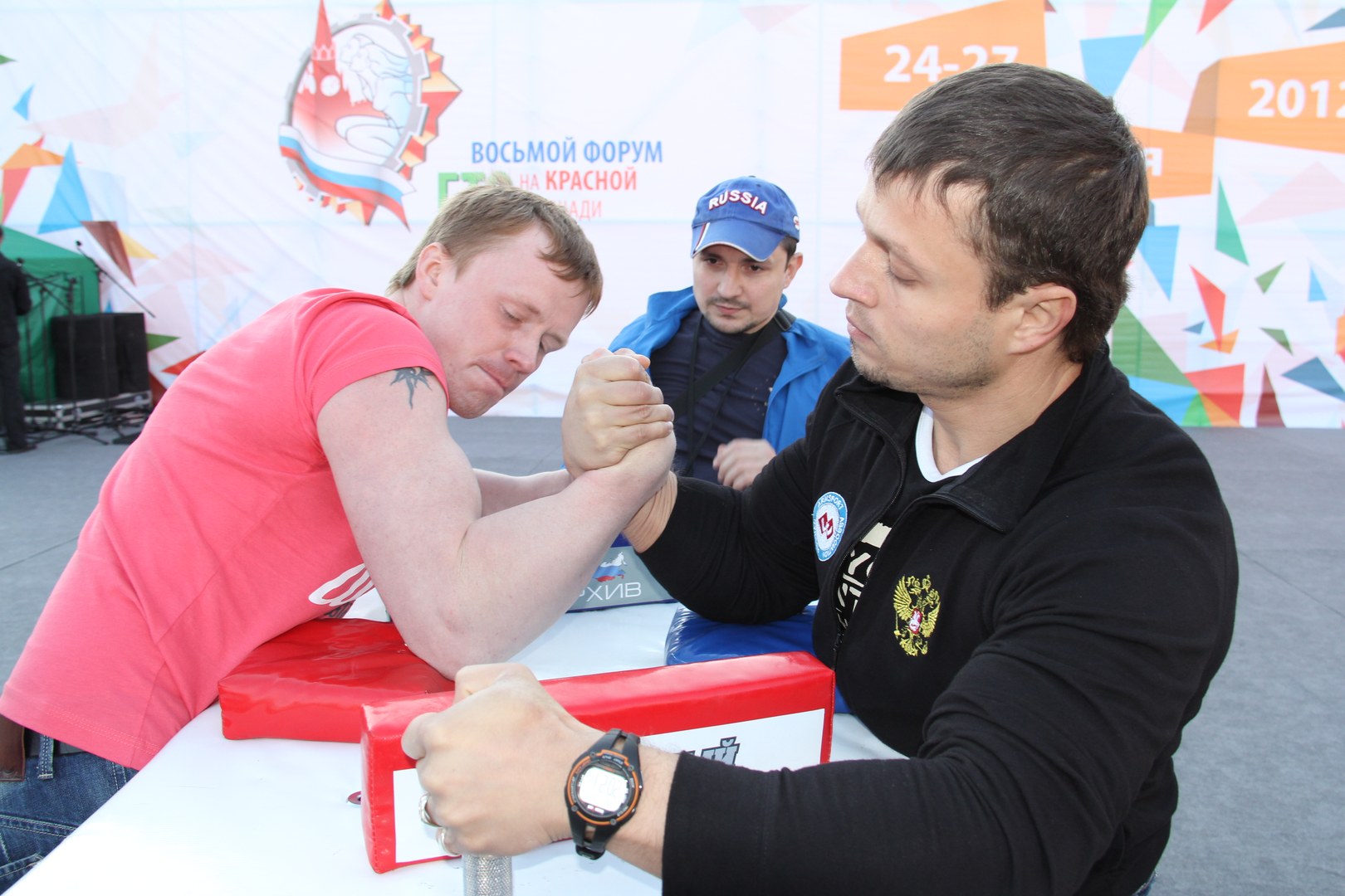 Armrestling Na Krasnoj Ploshchadi
