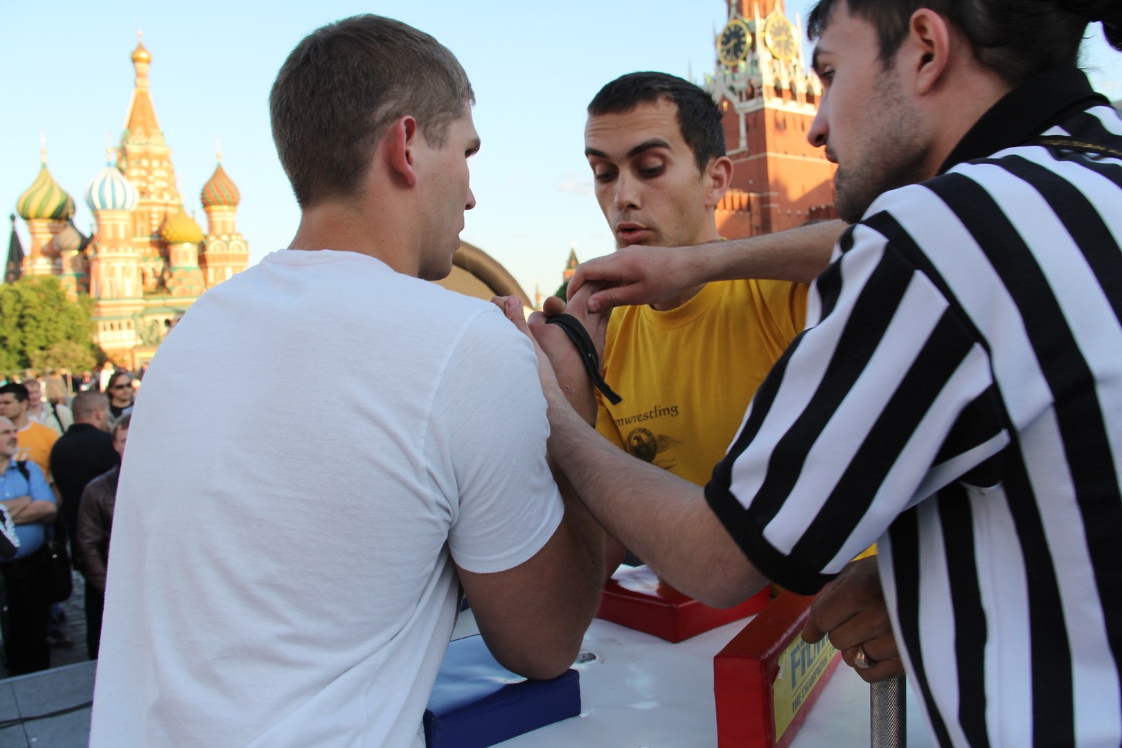Armrestling Na Krasnoj Ploshchadi