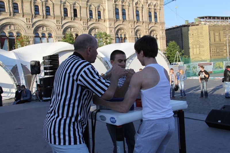 Armrestling Na Krasnoj Ploshchadi