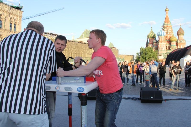 Armrestling Na Krasnoj Ploshchadi