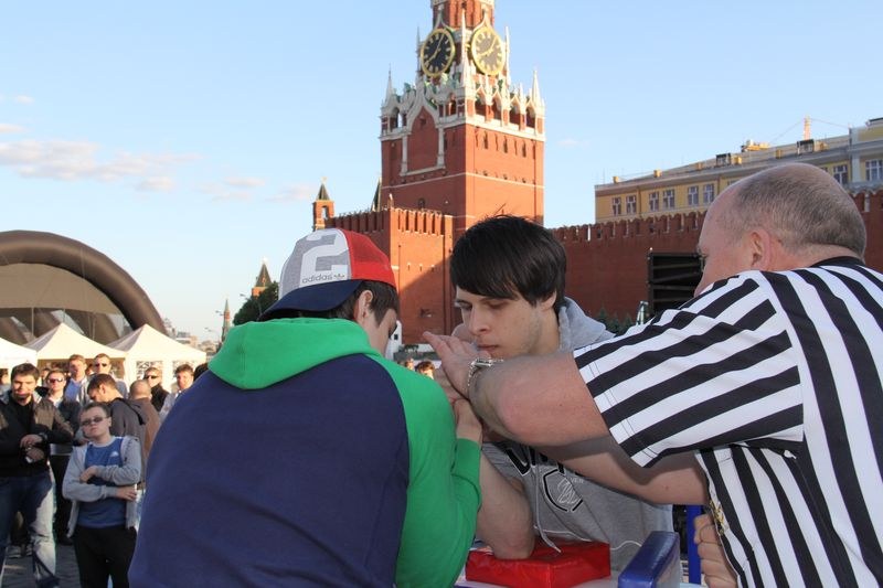 Armrestling Na Krasnoj Ploshchadi