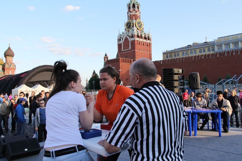 Armrestling Na Krasnoj Ploshchadi