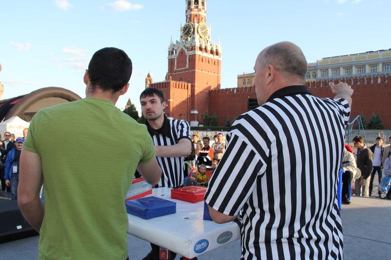 Armrestling Na Krasnoj Ploshchadi