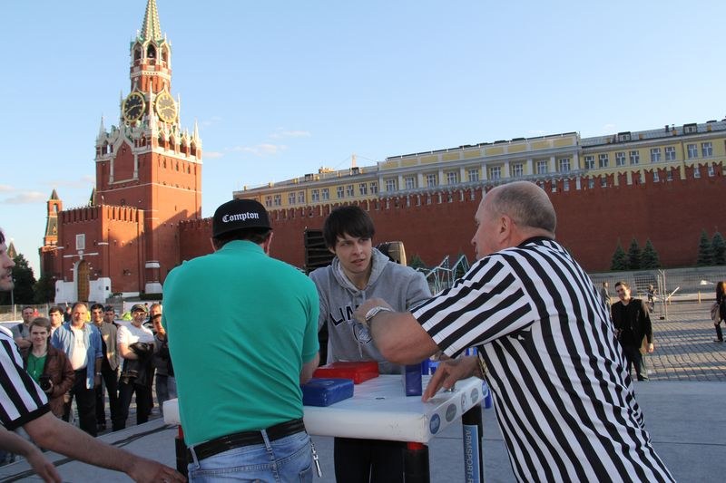 Armrestling Na Krasnoj Ploshchadi