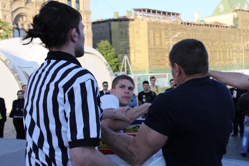 Armrestling Na Krasnoj Ploshchadi