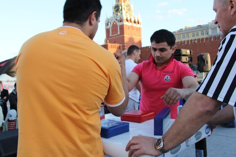 Armrestling Na Krasnoj Ploshchadi