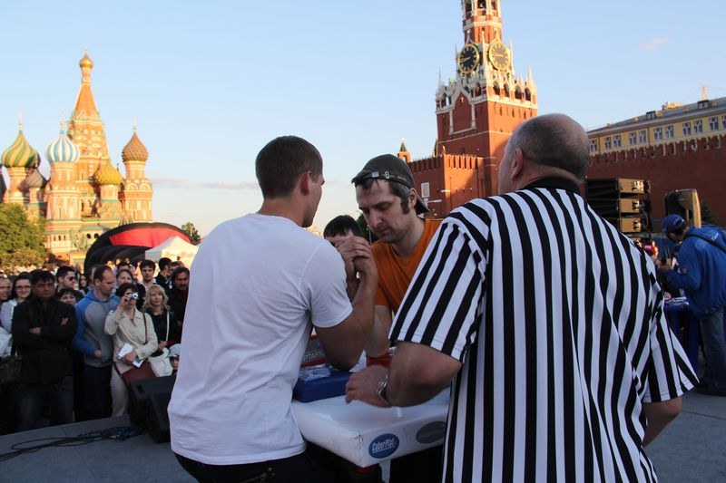 Armrestling Na Krasnoj Ploshchadi