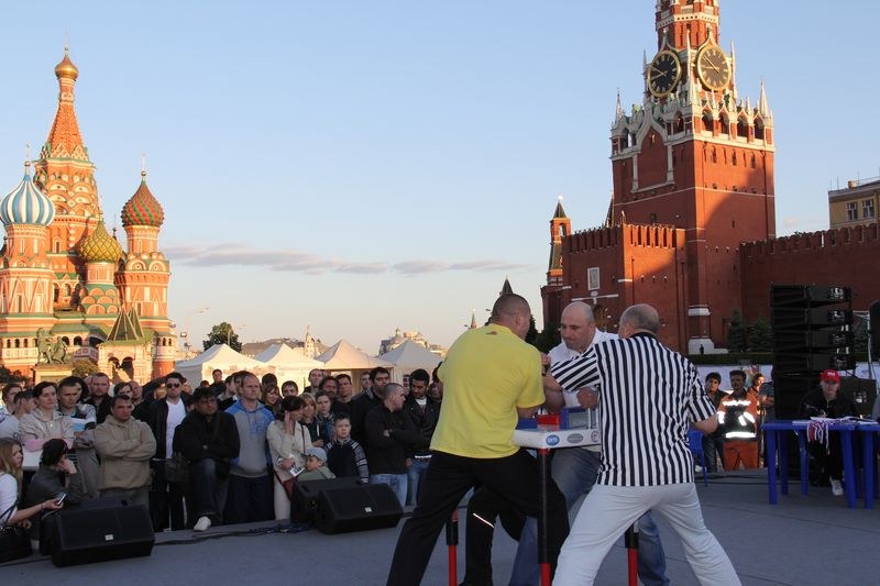 Armrestling Na Krasnoj Ploshchadi