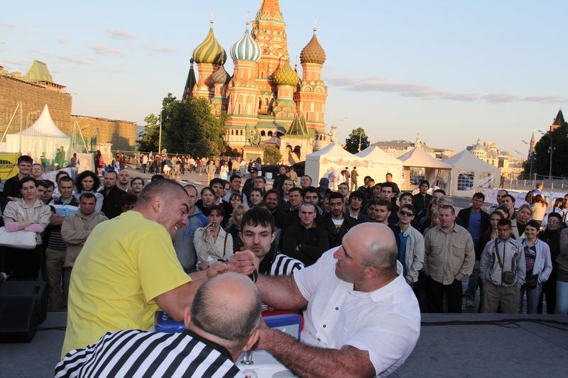 Armrestling Na Krasnoj Ploshchadi