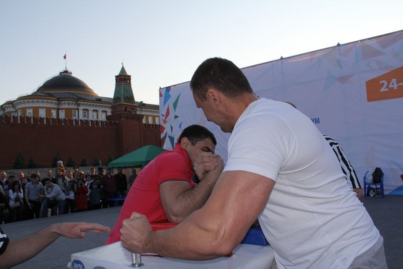 Armrestling Na Krasnoj Ploshchadi