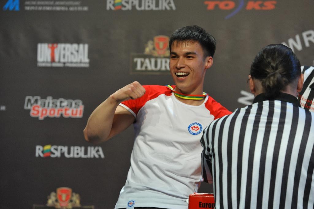 Euroarm 2013 Day 3 Left Hand Juniors 21 Seniors