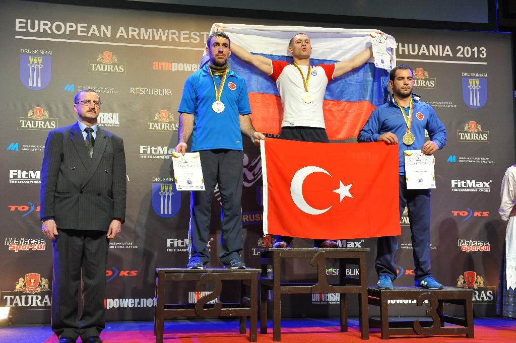 Euroarm 2013 Day 3 Left Hand Juniors 21 Seniors