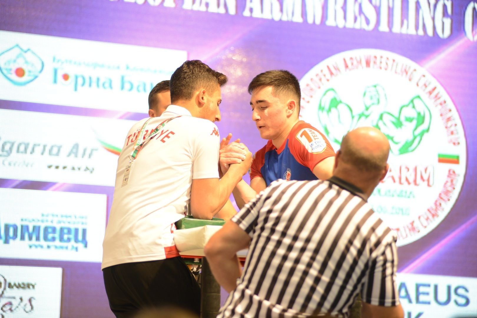 Euroarm2018 Day4 Seniors Left