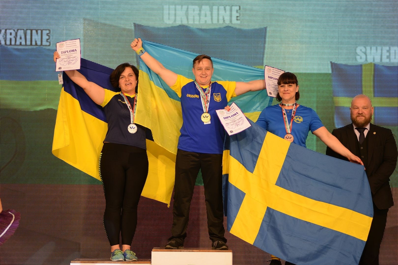 Euroarm2018 Day4 Seniors Left