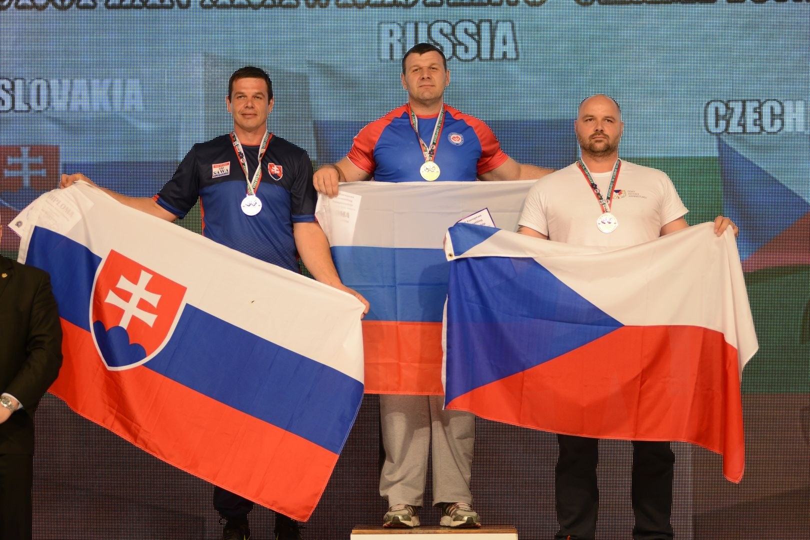 Euroarm2018 Day4 Seniors Left