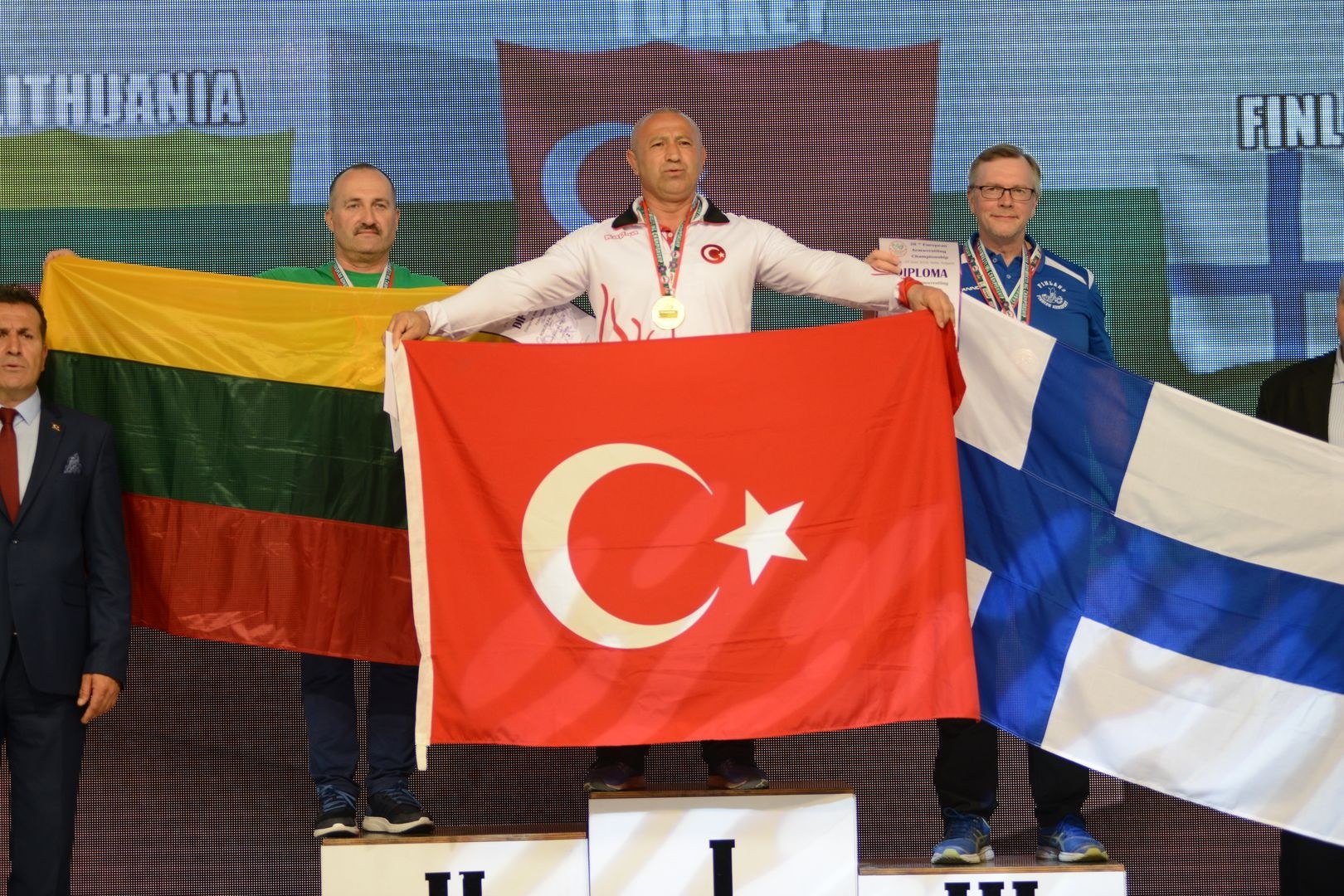 Euroarm2018 Day4 Seniors Left