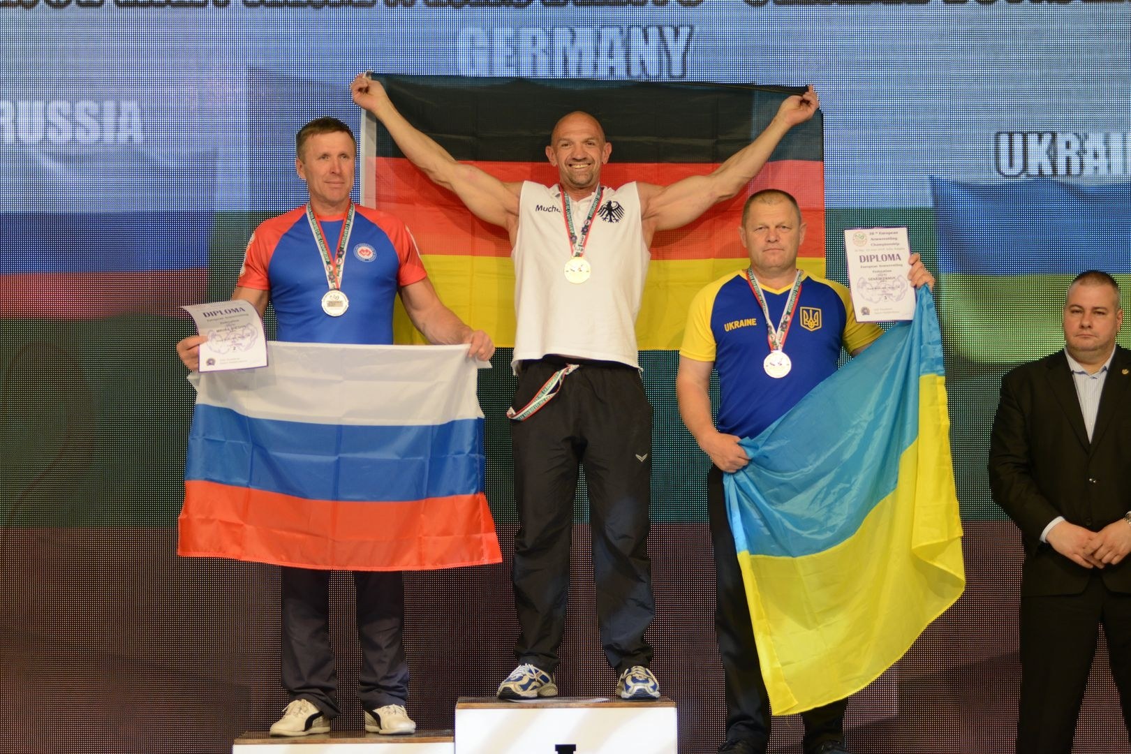 Euroarm2018 Day4 Seniors Left