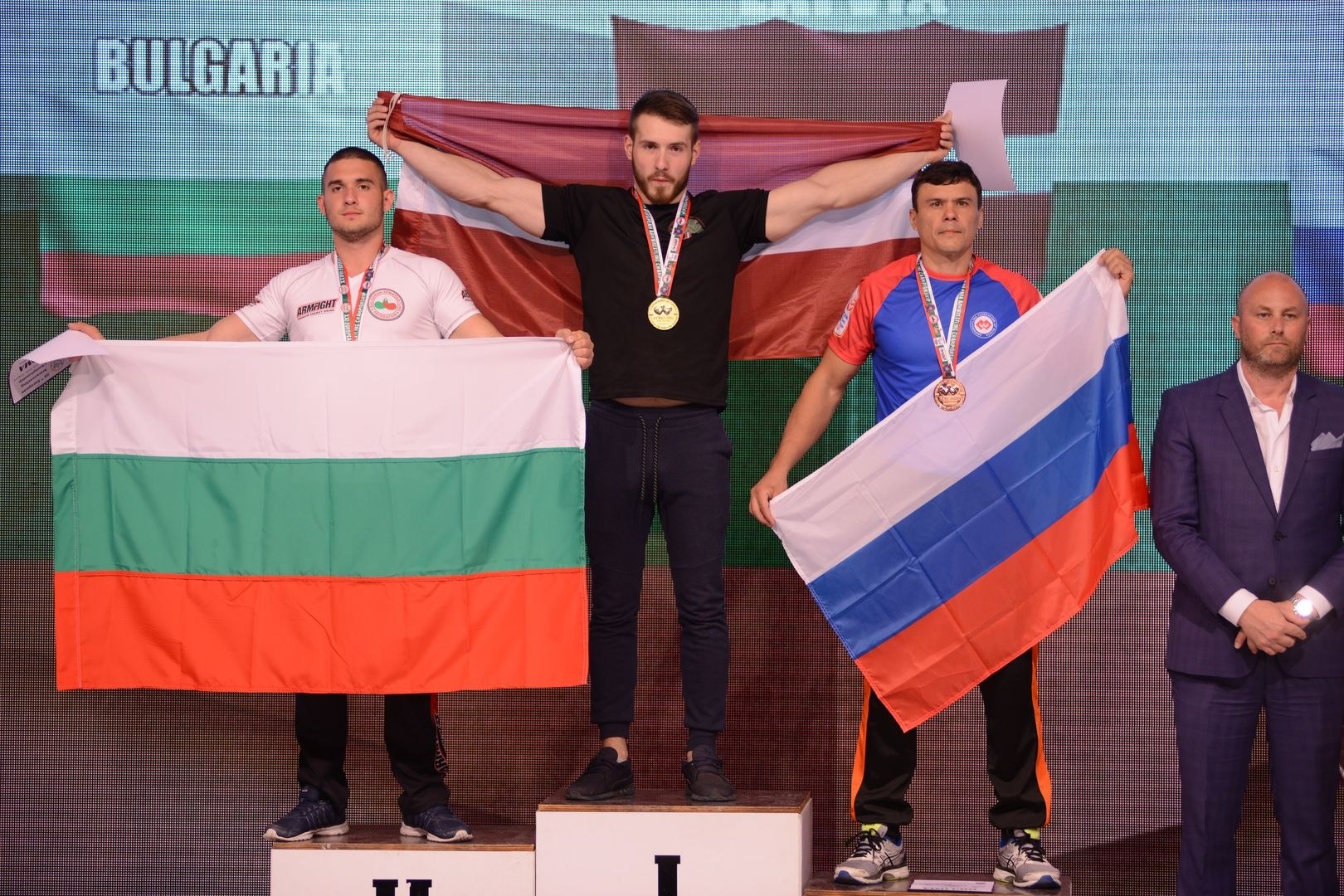 Euroarm2018 Day4 Seniors Left