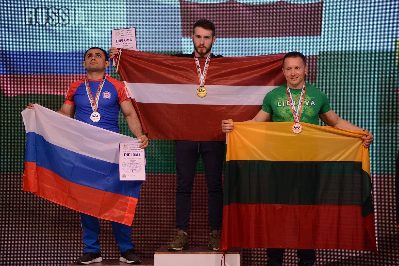 Euroarm2018 Day6 Seniors Right