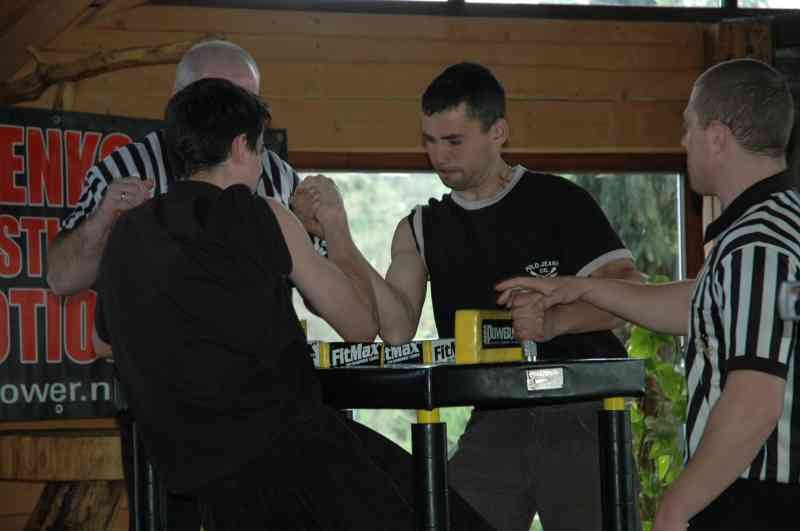 I Otwarte Mistrzostwa Pilawek W Armwrestlingu