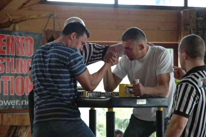 I Otwarte Mistrzostwa Pilawek W Armwrestlingu