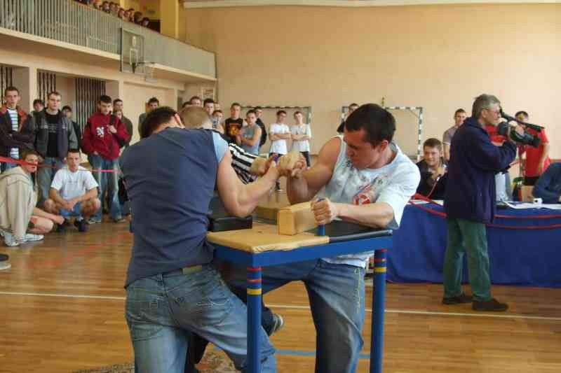 III Mistrzostw Szkol Srednich Powiatu Tomaszowskiego