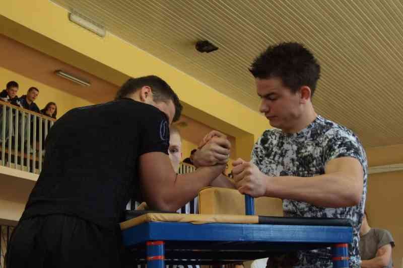 III Mistrzostw Szkol Srednich Powiatu Tomaszowskiego