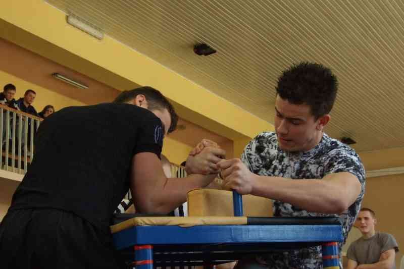 III Mistrzostw Szkol Srednich Powiatu Tomaszowskiego