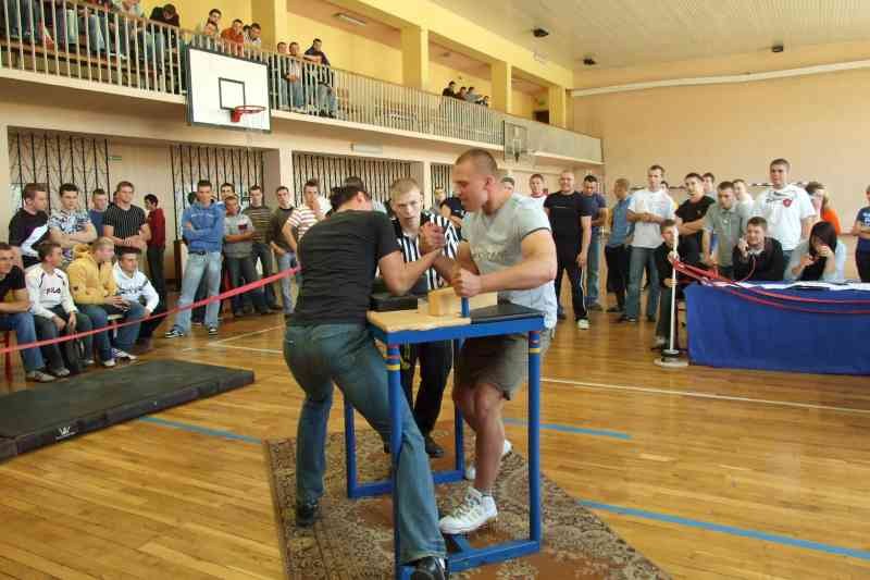 III Mistrzostw Szkol Srednich Powiatu Tomaszowskiego