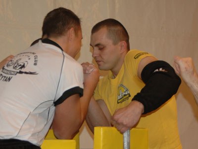 IV Puchar Auchan W Silowaniu Na Rece