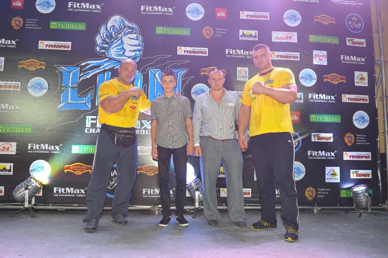 Lion Cup Fitmax Challenge Right Hand