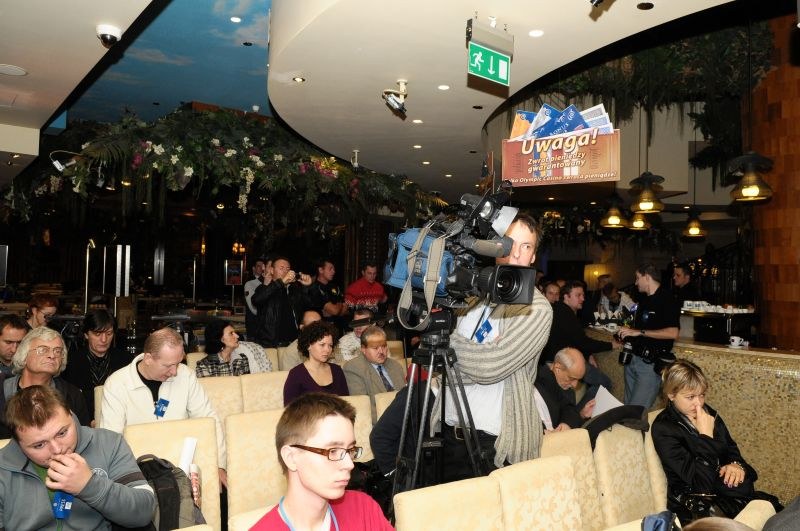 Nemiroff 2009 Day 1 Left Hand