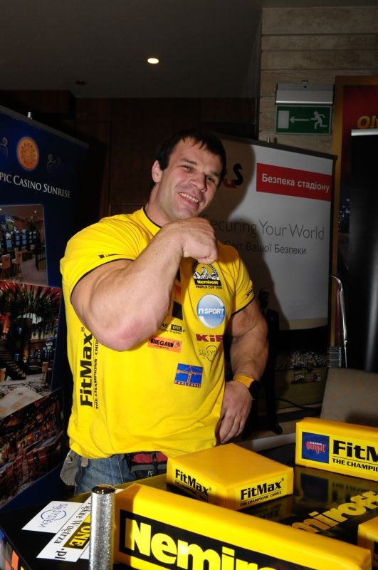 Nemiroff 2009 Day 1 Left Hand