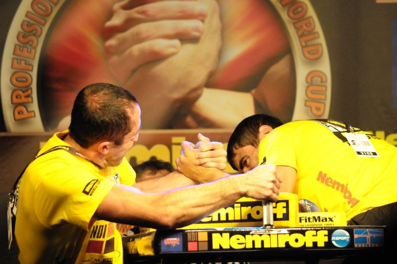 Nemiroff 2009 Day 1 Left Hand