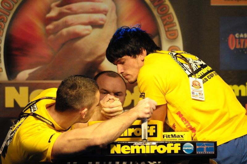 Nemiroff 2009 Day 1 Left Hand