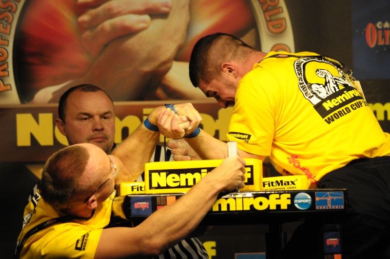 Nemiroff 2009 Day 1 Left Hand