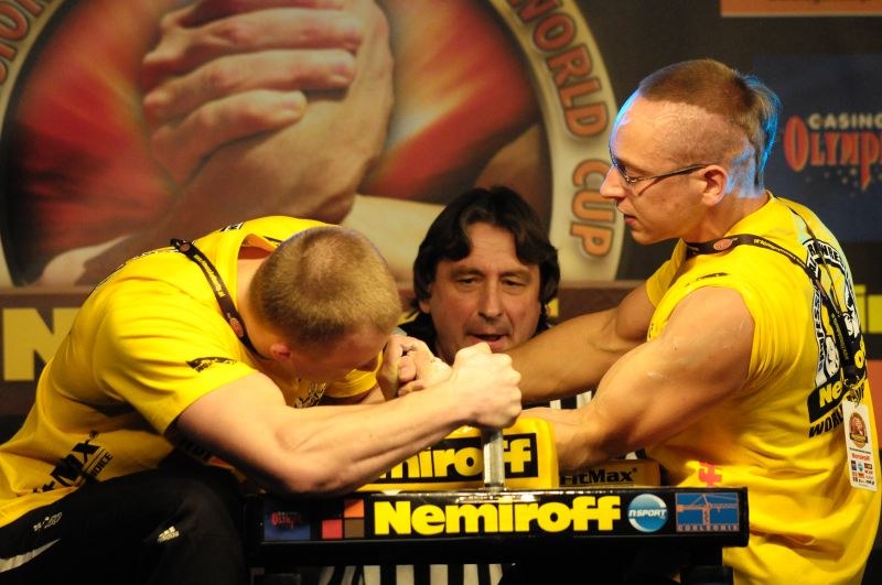 Nemiroff 2009 Day 1 Left Hand