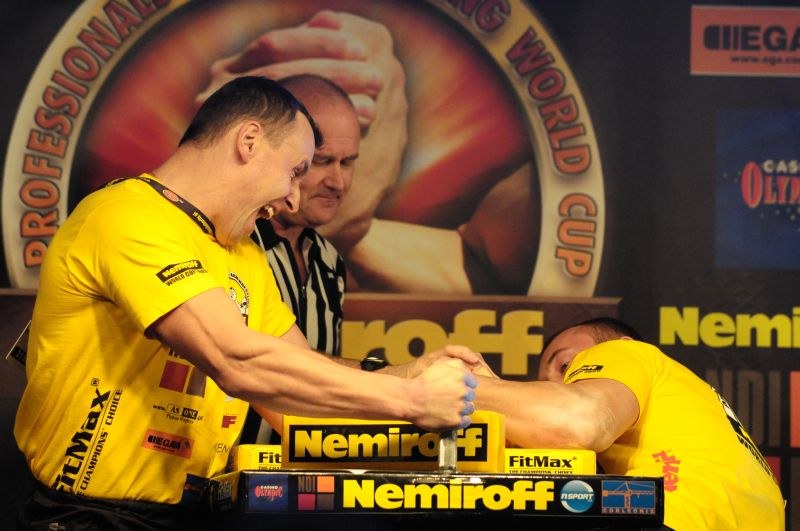 Nemiroff 2009 Day 1 Left Hand