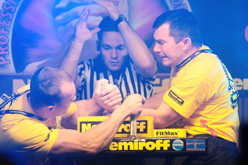 Nemiroff 2009 Day 1 Left Hand