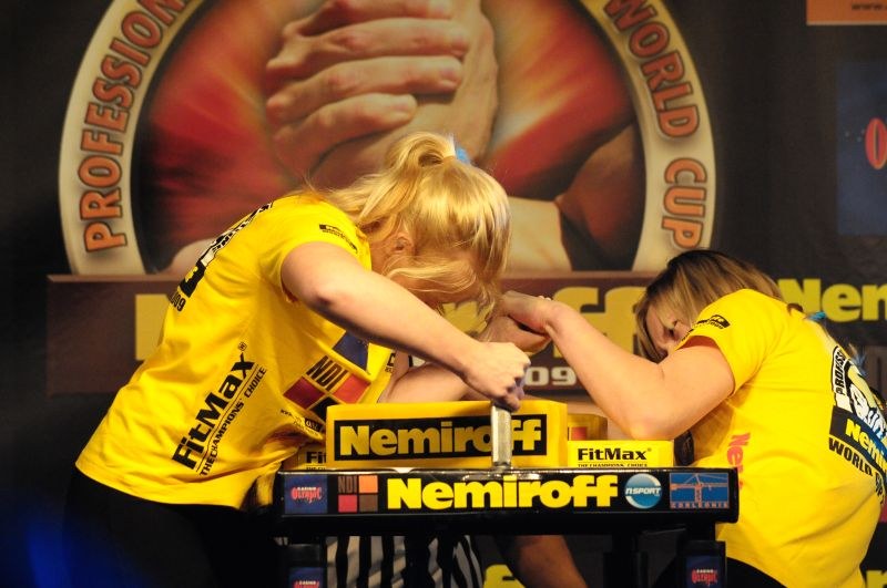 Nemiroff 2009 Day 1 Left Hand