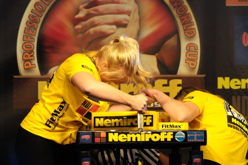 Nemiroff 2009 Day 1 Left Hand