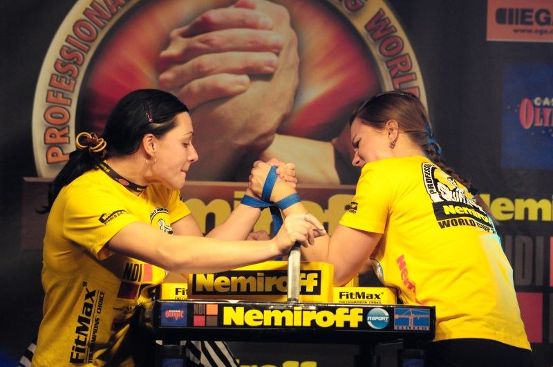 Nemiroff 2009 Day 1 Left Hand