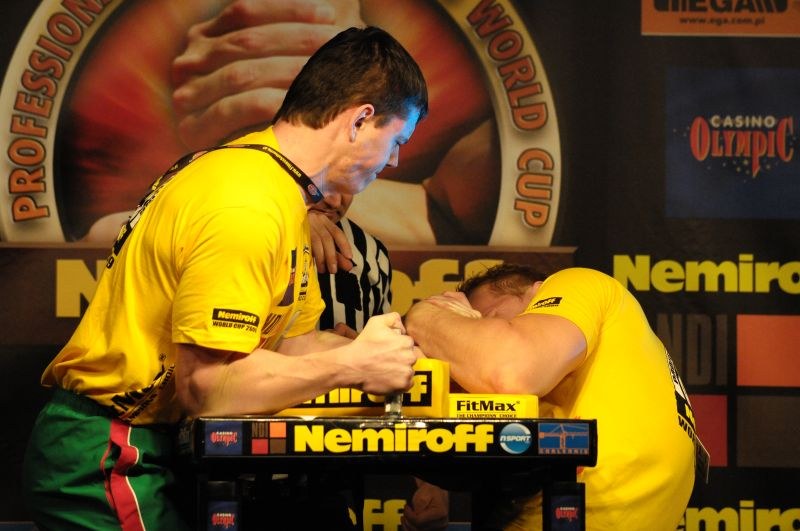 Nemiroff 2009 Day 1 Left Hand