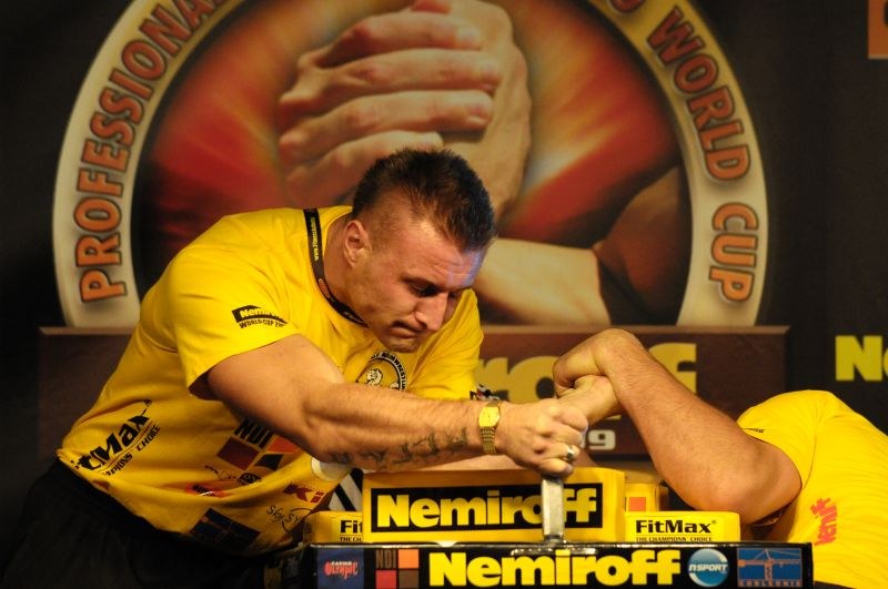 Nemiroff 2009 Day 1 Left Hand