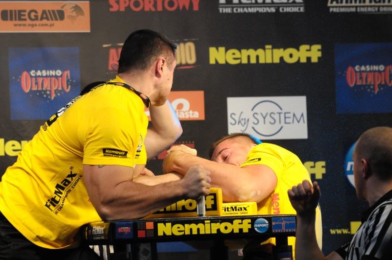 Nemiroff 2009 Day 1 Left Hand