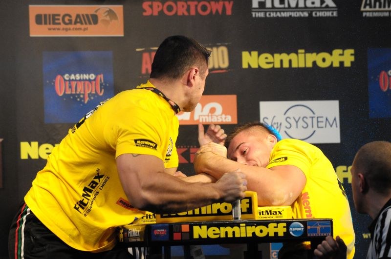 Nemiroff 2009 Day 1 Left Hand