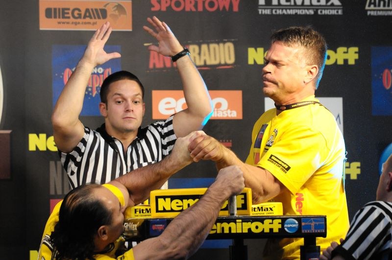 Nemiroff 2009 Day 1 Left Hand