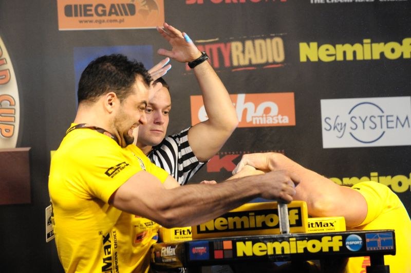 Nemiroff 2009 Day 1 Left Hand