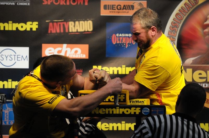 Nemiroff 2009 Day 1 Left Hand